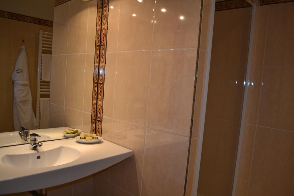 Coq Hotel Montreuil  Dış mekan fotoğraf